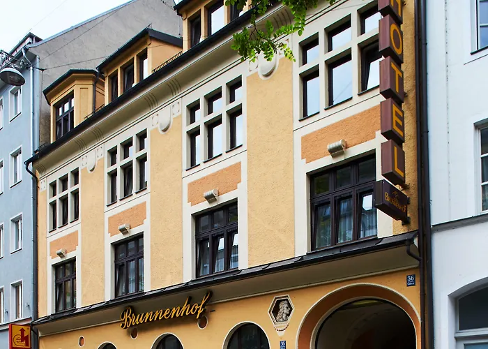 Brunnenhof Center