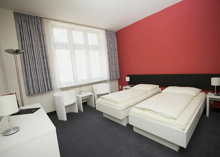 Отель Brunnenhof Center 3*