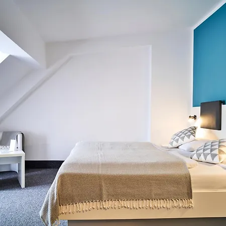Brunnenhof Center Hotel