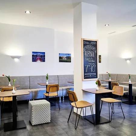 Hotel Brunnenhof Center