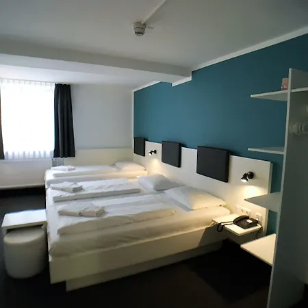 Brunnenhof Center Hotel 3*
