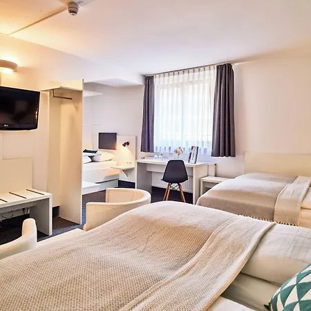 Hotel Brunnenhof Center