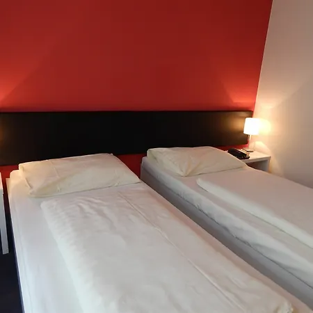 Brunnenhof Center 3*