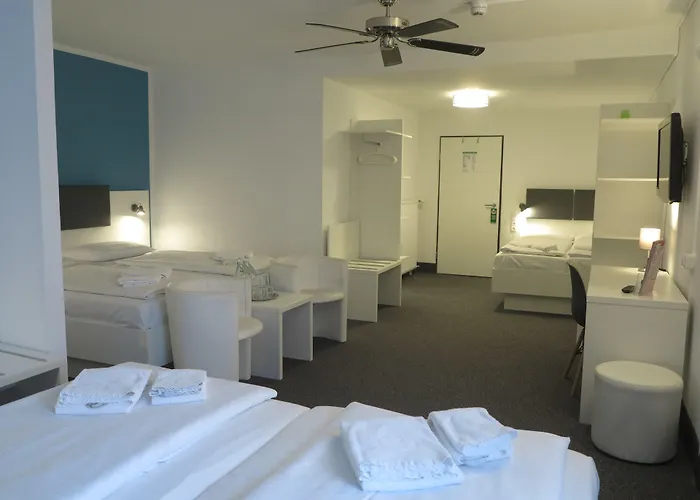 بروننهوف مركز المدينة فندق