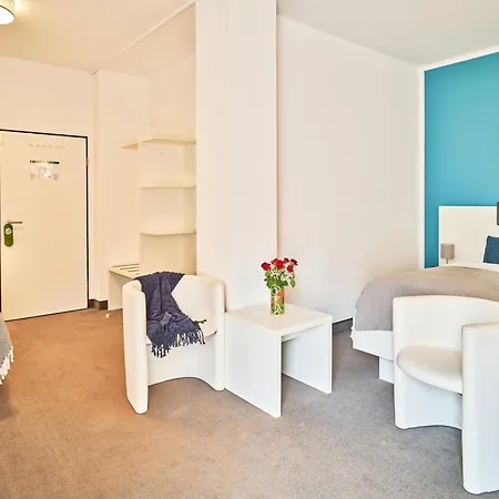 Brunnenhof Center Hotel