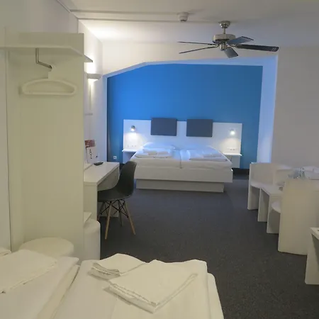 Brunnenhof Center Hotel