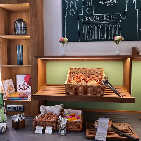 Brunnenhof Center Monachium