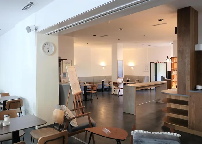 Hotel Brunnenhof Center