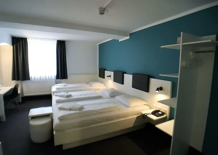 Brunnenhof Center Ξενοδοχείο 3*